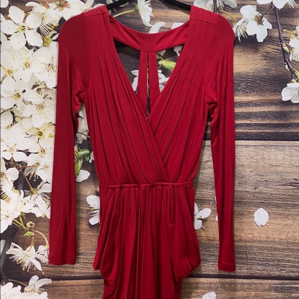BCBGENERATION Cut-out Detail Long-Sleeve Dress